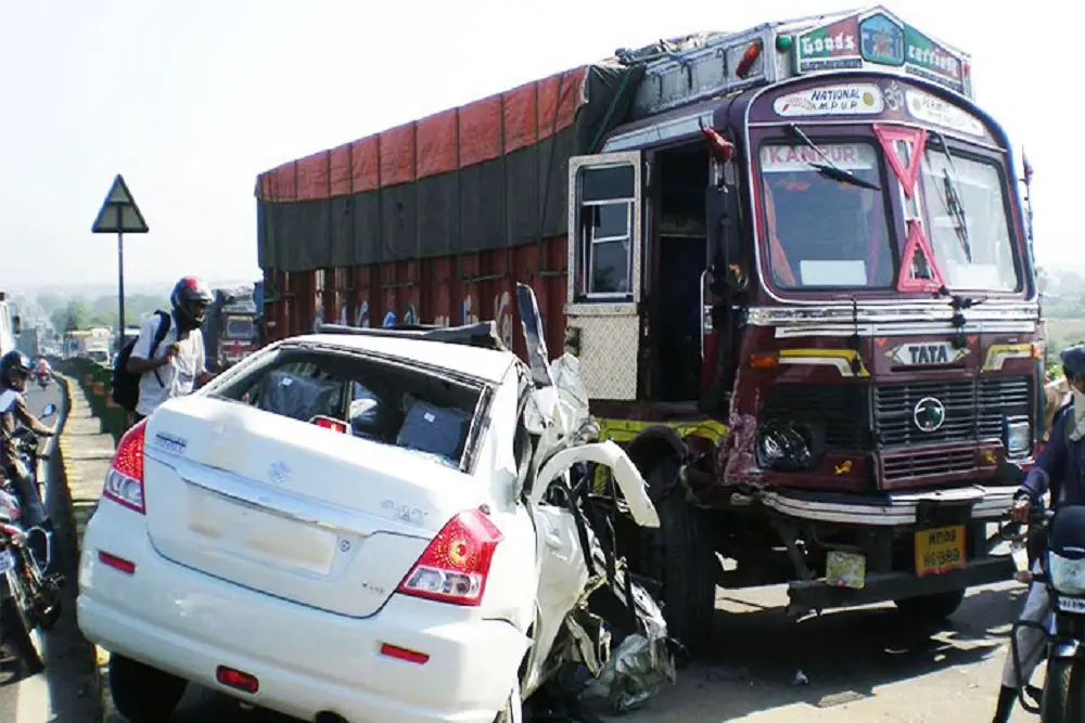 गाड़ी चालक ड्राइवरो ने किया विरोध :- भारत सरकार के नए कानून पर